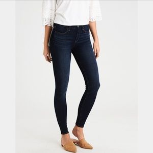NWT - American Eagle Skinny Dream Jean - 00 short